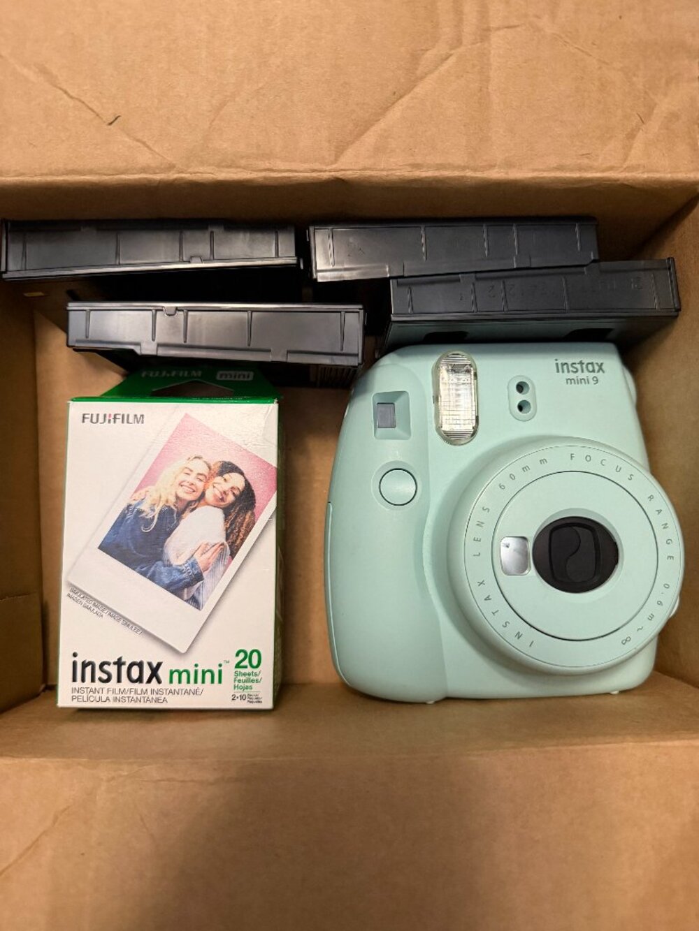 Broken Instax Mini 9 Camera + 6x Film